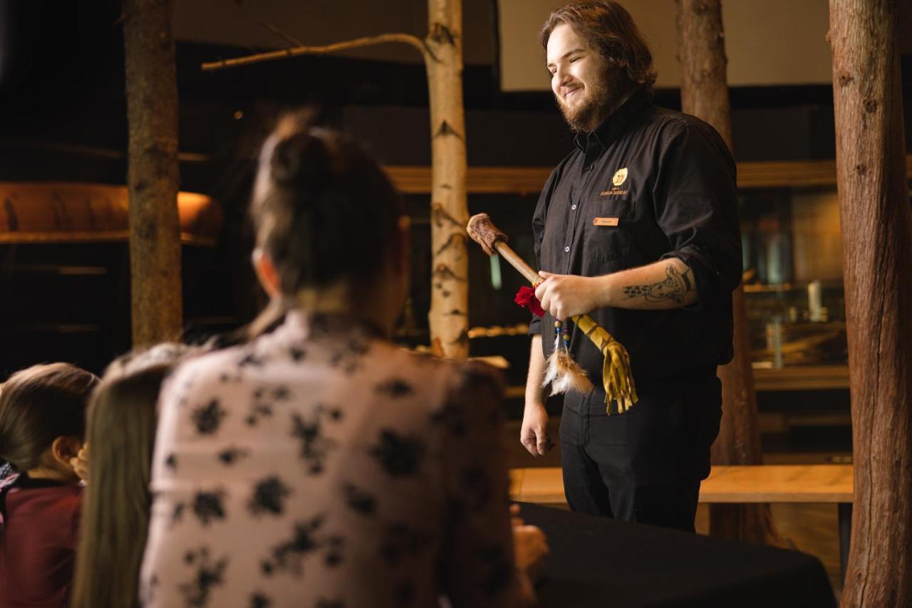 Hotel-Musee Premieres Nations Wendake Kültér fotó